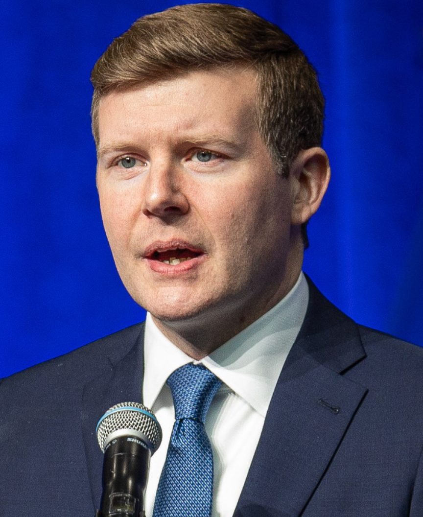 Portrait of Sean Scanlon
